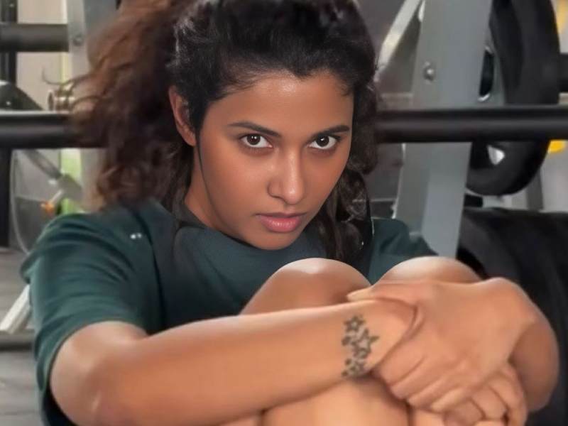 Priya bhavani shankar latest airport look comeback news