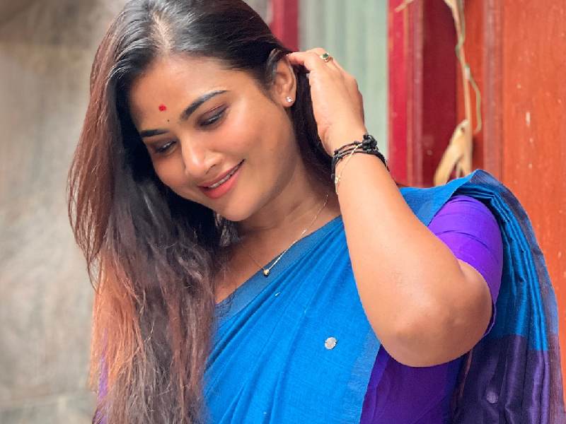 Myna nandhini bigg boss tamil reentry