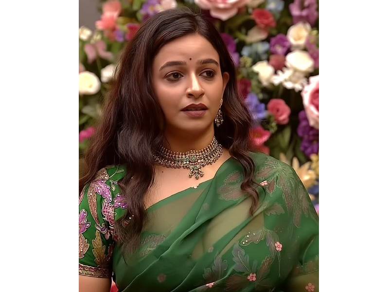 Divya ganesh biggboss wildcard entry bold analysis