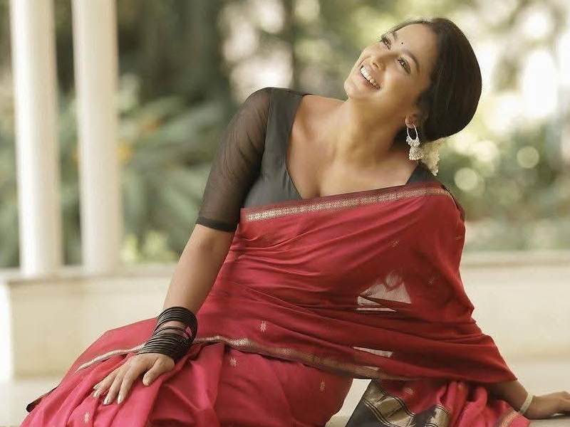 Swathi konde tamil actress profile blog movie