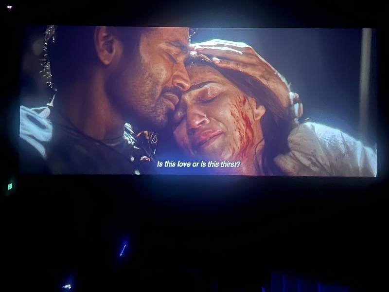 Tere ishk mein masala glitz movie review dhanush