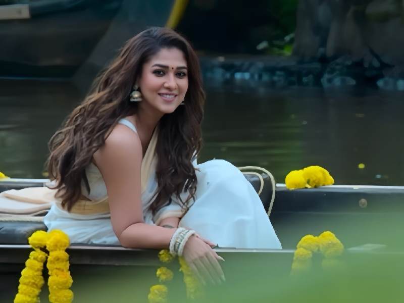 Sasirekha nayanthara chiranjeevi song