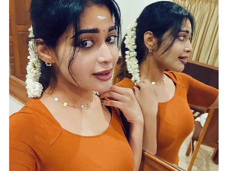 Dharsha gupta tamil actress career journey