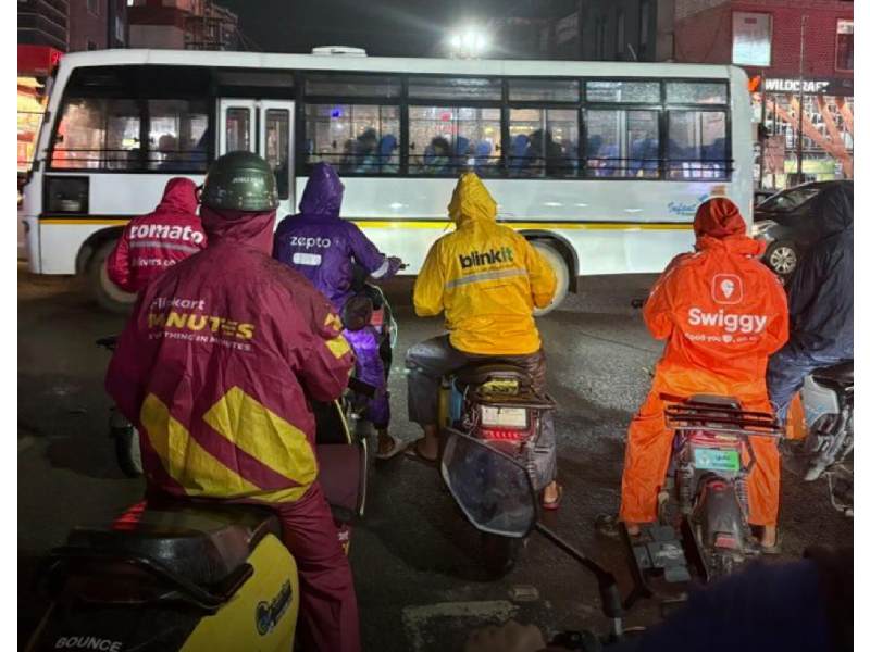 Gig workers strike swiggy zomato quick delivery india