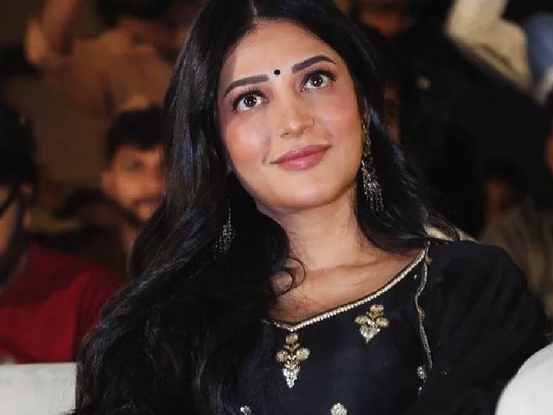 Shruti haasan fitness video tamil cinema comeback