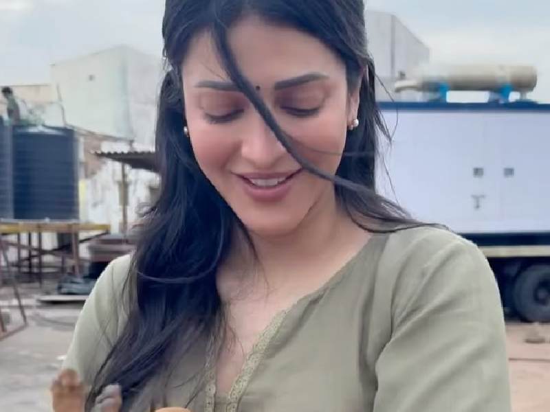 Shruti haasan fitness video tamil cinema comeback