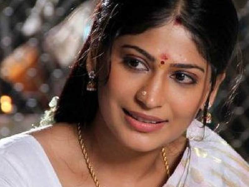 Vijayalakshmi ahathian career chennai 600028 comeback