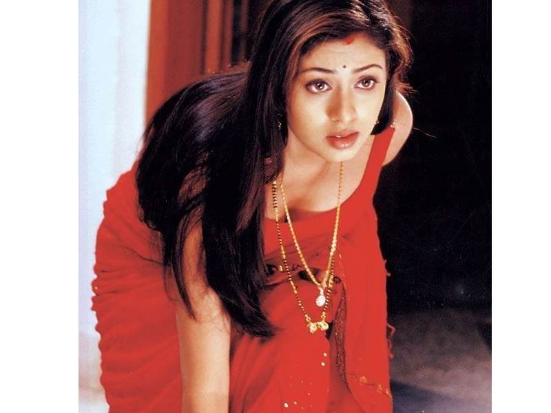Sadha torchlight movie bold role trending again