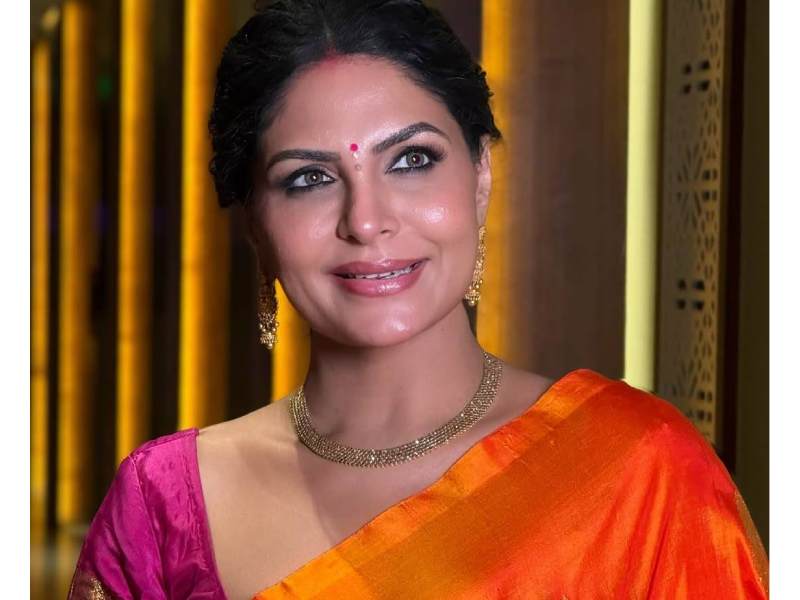 Etho rappoovil asha sharath malayalam tamil cinema