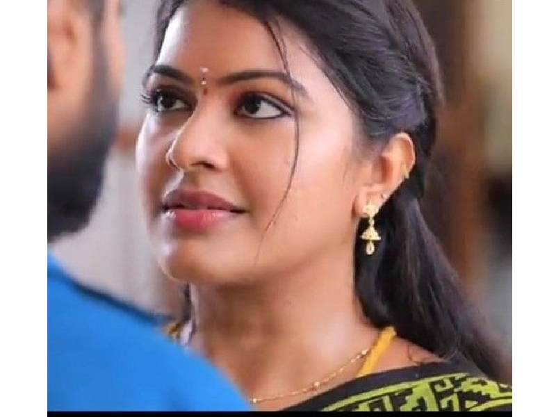 Rachitha mahalakshmi saravanan meenatchi tamil serial popularity