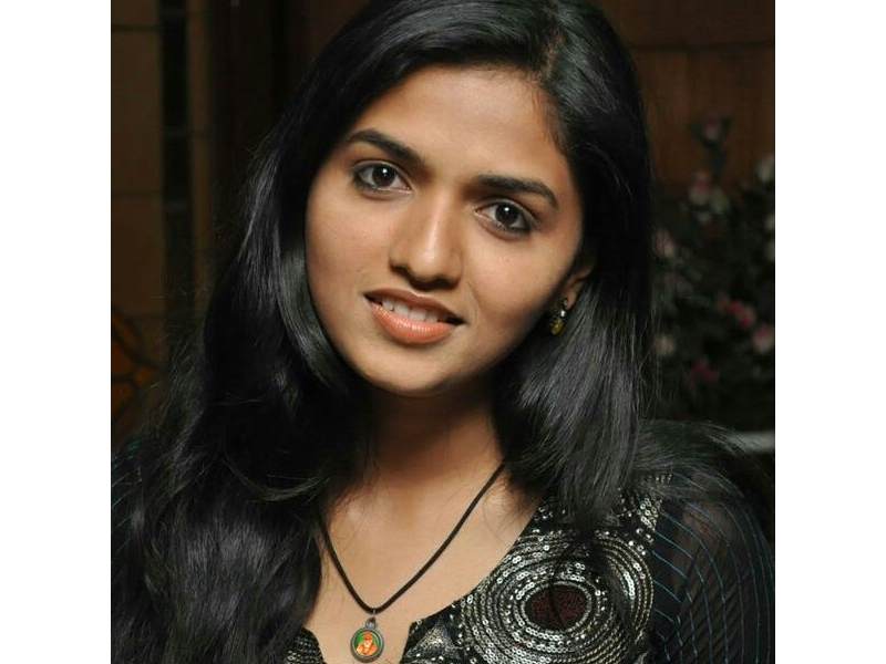 Sunaina nambiyaar movie scenes fans still love her