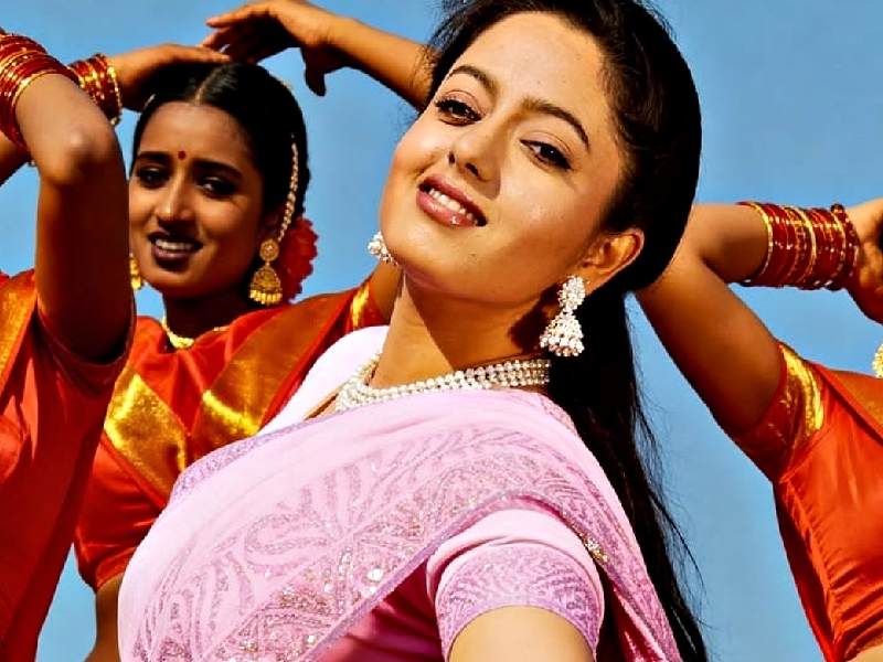 Soundarya tamil movies legacy and fan love